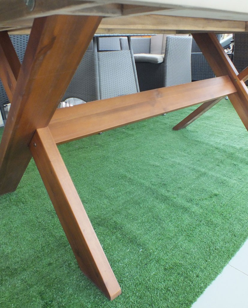 1213-001,-008-E-827×1024